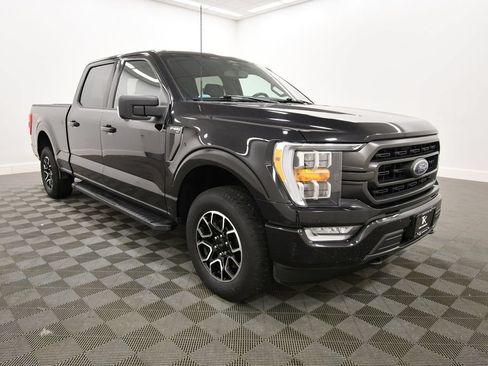 Used 2022 Ford F150 XLT w/ Equipment Group 302A High AWD/4WD image 10