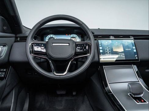 New 2026 Land Rover Range Rover Velar S image 18