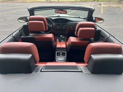 Used 2009 BMW M3 Convertible RWD image 18