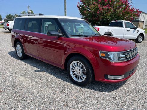 Used 2014 Ford Flex SEL w/ Equipment Group 202A FWD image 4