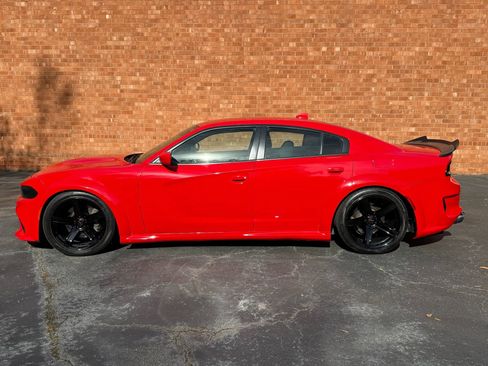 Used 2019 Dodge Charger Scat Pack image 5