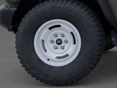 New 2026 Ford Bronco Heritage Edition AWD/4WD image 25