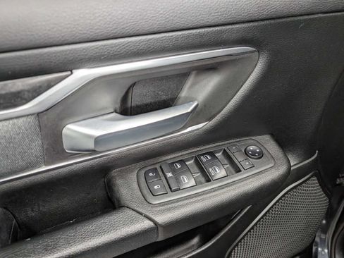 Used 2019 RAM 1500 Big Horn AWD/4WD image 40