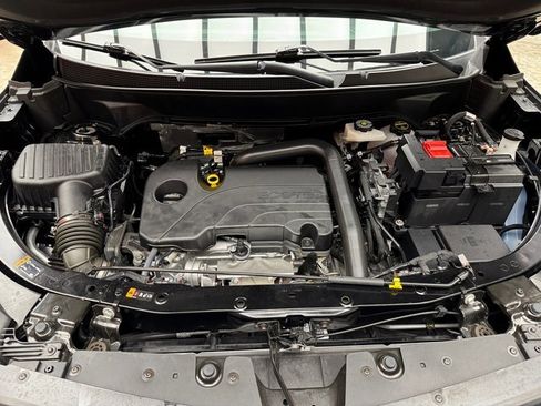 Used 2025 Chevrolet Equinox LT w/ Safety and Technology Package image 26