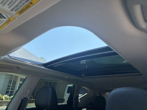 Used 2019 Nissan Murano Platinum w/ Cargo Package FWD image 31