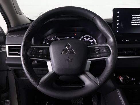 New 2026 Mitsubishi Outlander ES AWD/4WD image 33
