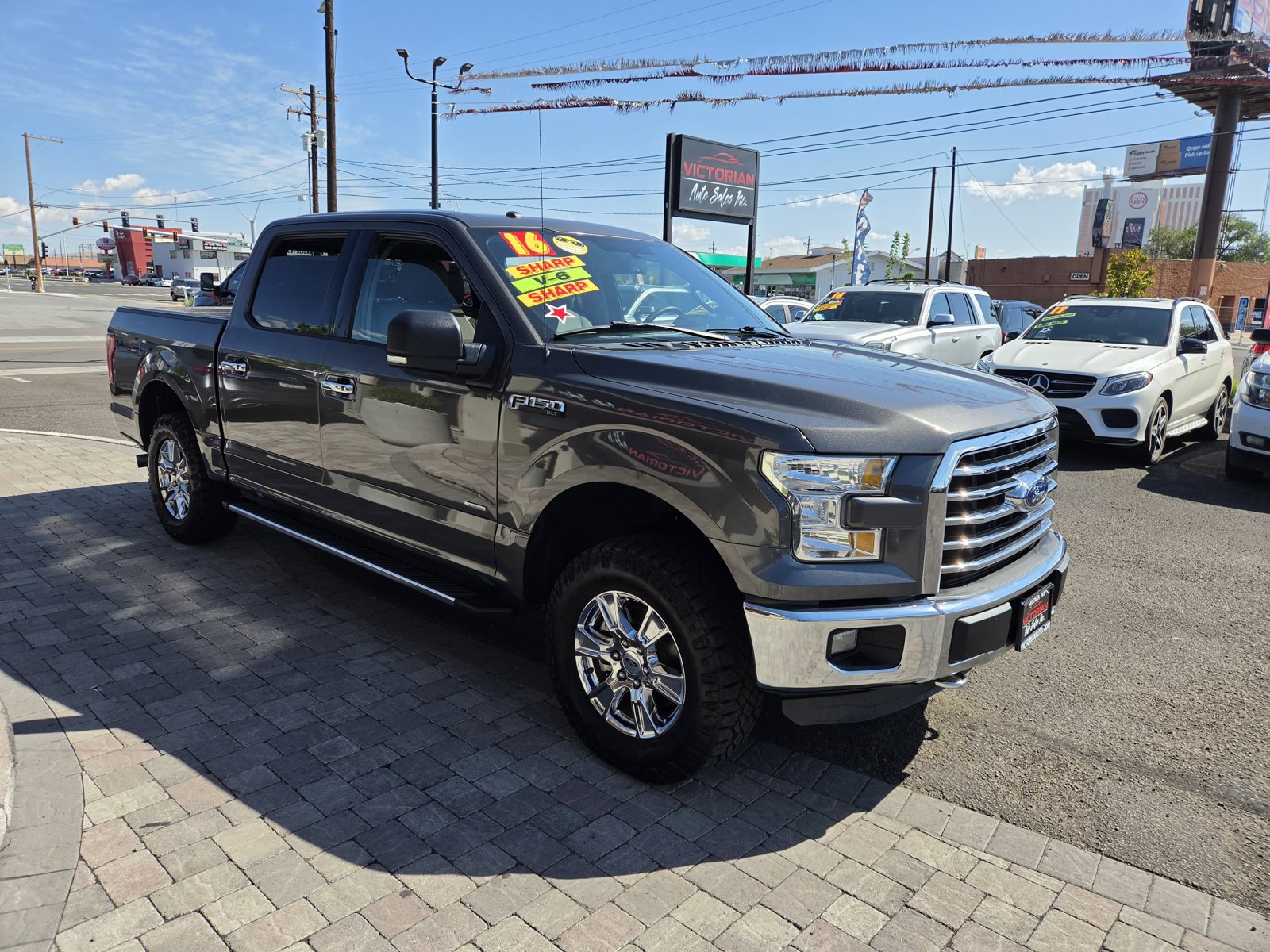Used 2016 Ford F150 XLT w/ Equipment Group 302A Luxury AWD/4WD image 1
