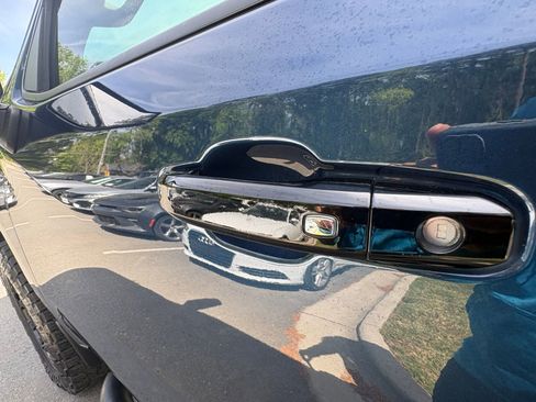 Used 2019 Chevrolet Silverado 1500 LT Trail Boss image 15