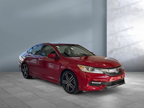 Used 2017 Honda Accord Sport image 8