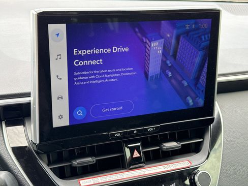 Used 2025 Toyota Corolla SE w/ SE Premium Package image 23