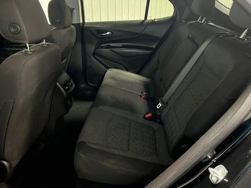 Used 2023 Chevrolet Equinox LT w/ Driver Convenience Package image 6