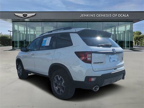 Used 2023 Honda Passport TrailSport image 5