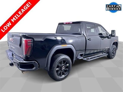 Used 2025 GMC Sierra 2500 AT4 image 8