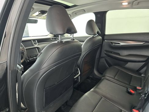 Used 2023 INFINITI QX50 Luxe w/ Accent Package FWD image 24