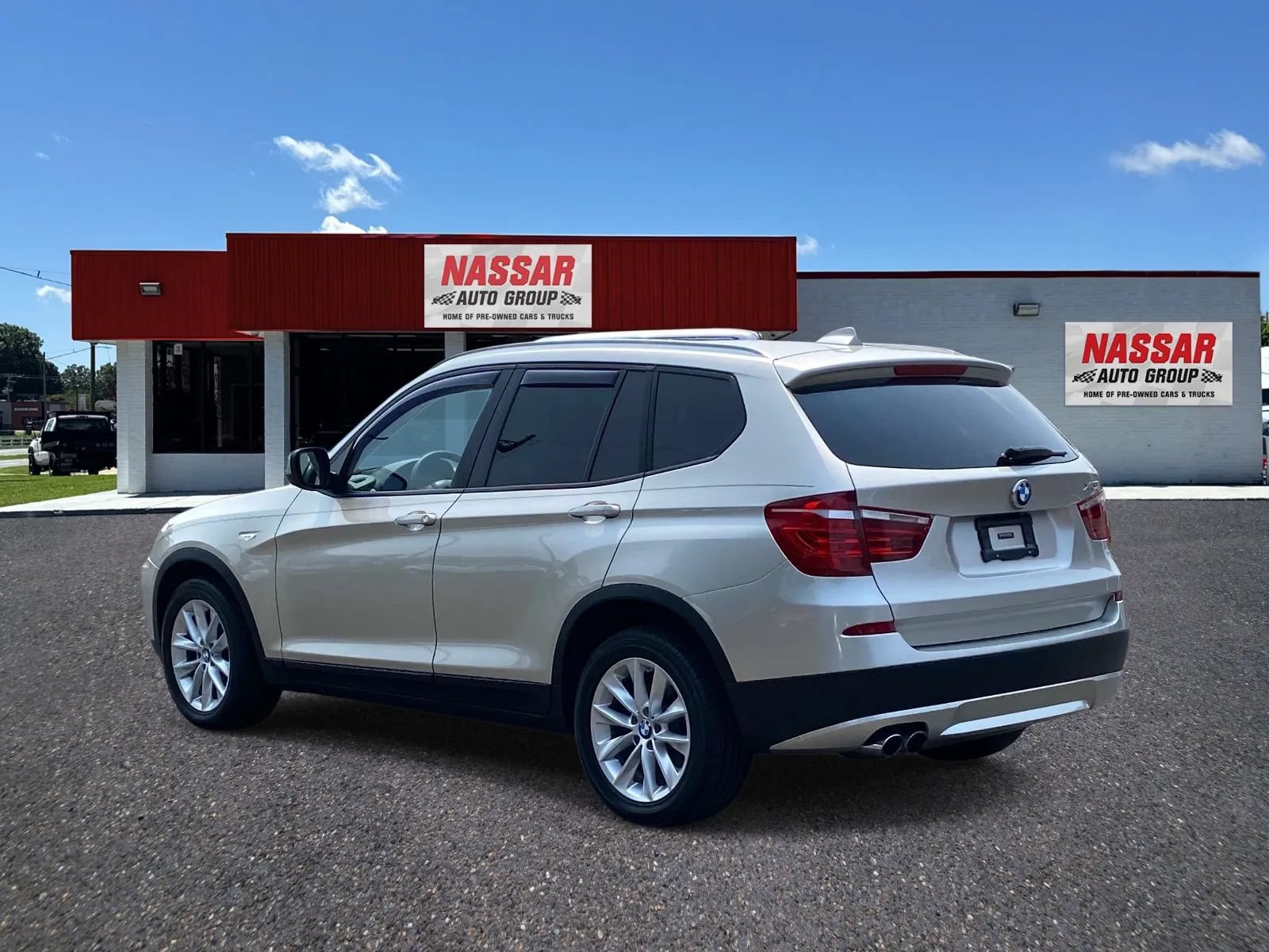 Used 2014 BMW X3 xDrive28i AWD/4WD image 6
