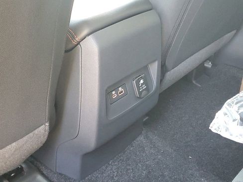 New 2026 Nissan Frontier PRO-4X w/ Pro-4x Convenience Package AWD/4WD image 25