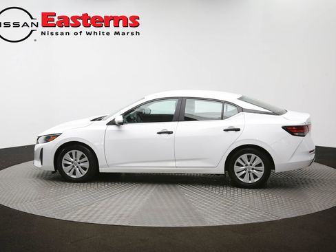 Used 2024 Nissan Sentra S image 59