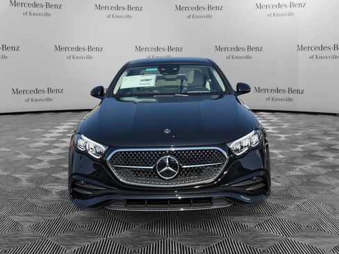 Used 2026 Mercedes-Benz E 350 4MATIC Sedan image 8