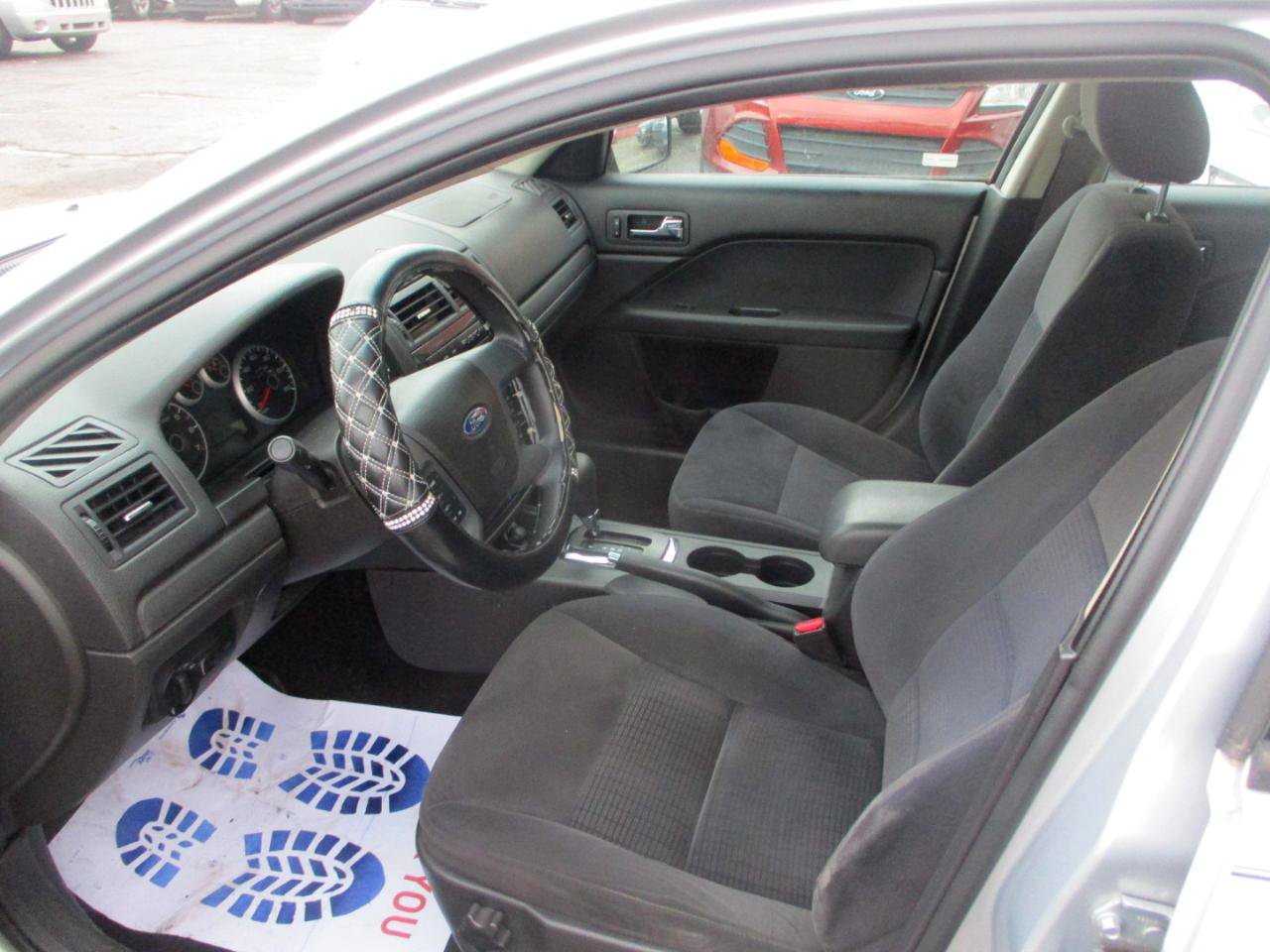 Used 2006 Ford Fusion SE FWD image 10