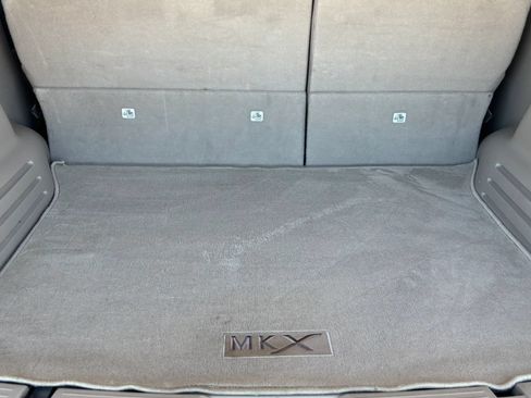 Used 2013 Lincoln MKX AWD image 20