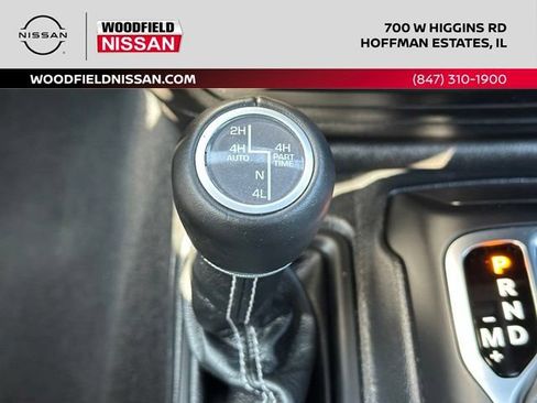 Used 2023 Jeep Wrangler Unlimited Sahara w/ Cold Weather Group AWD/4WD image 40