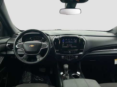 Used 2023 Chevrolet Traverse LT FWD image 21