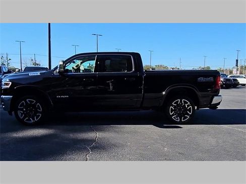 New 2025 RAM 1500 Limited image 21