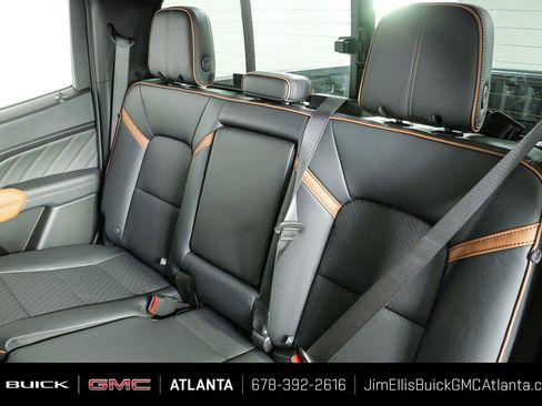 New 2026 GMC Canyon AT4 w/ Technology Plus Package AWD/4WD image 19