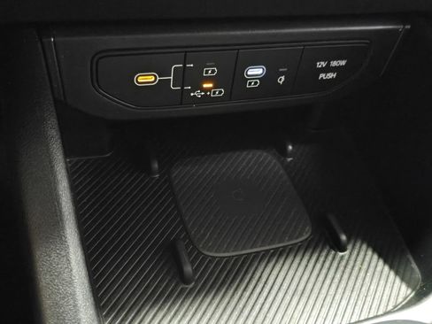 Used 2025 Kia K4 EX image 6