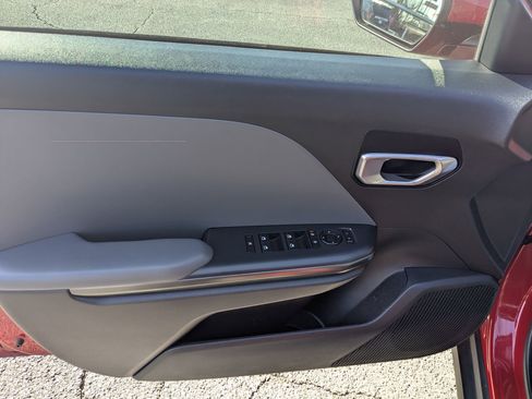 Used 2025 Kia K4 LXS image 21