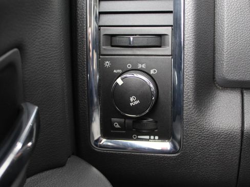 Used 2012 RAM 2500 Laramie w/ Protection Group AWD/4WD image 35