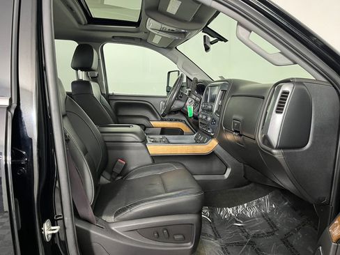 Used 2016 Chevrolet Silverado 2500 LTZ w/ Duramax Plus Package AWD/4WD image 17