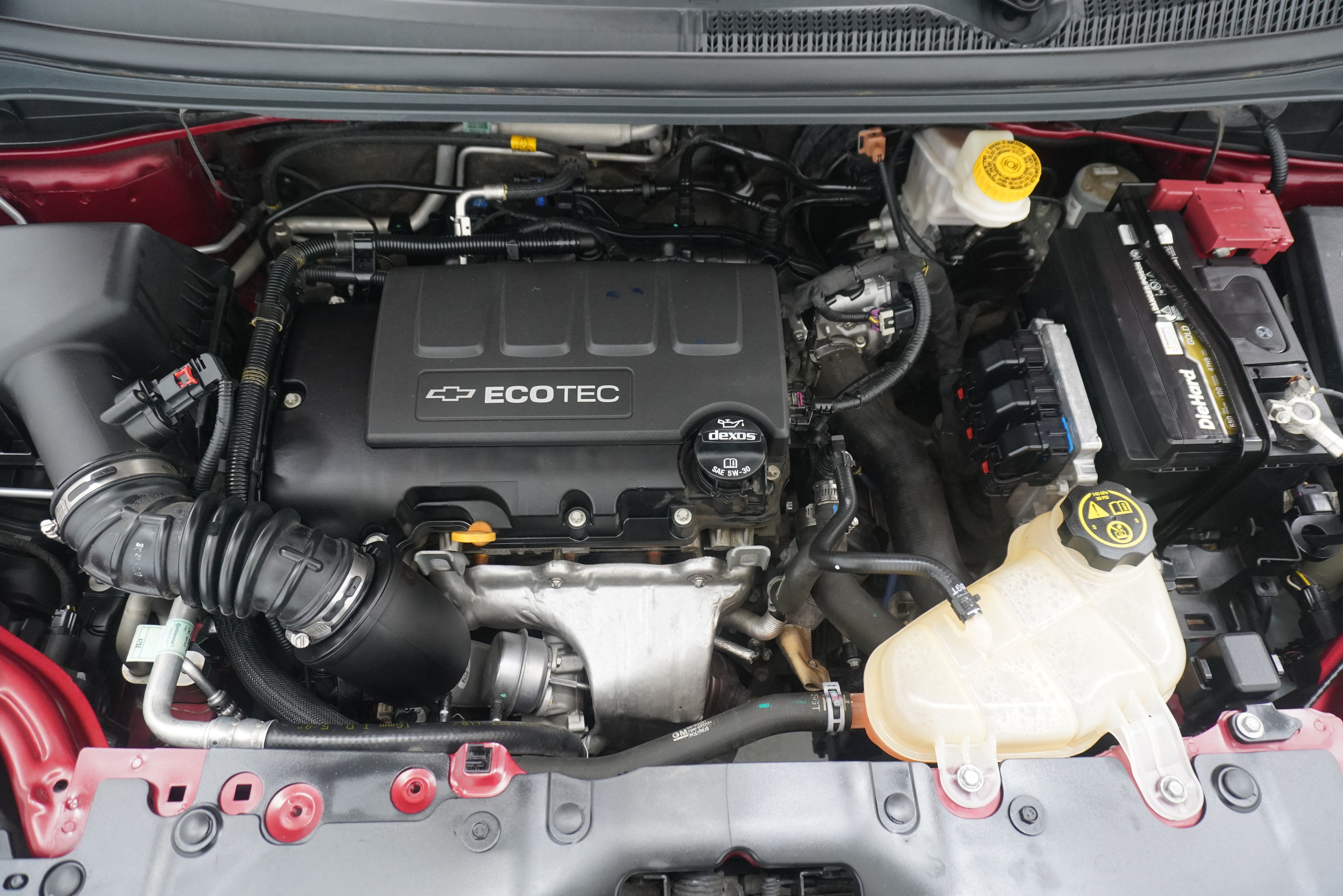 Used 2020 Chevrolet Sonic LT FWD image 26