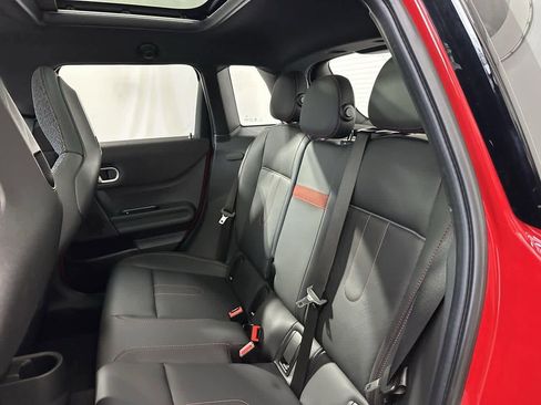 Certified 2025 MINI Cooper S image 11