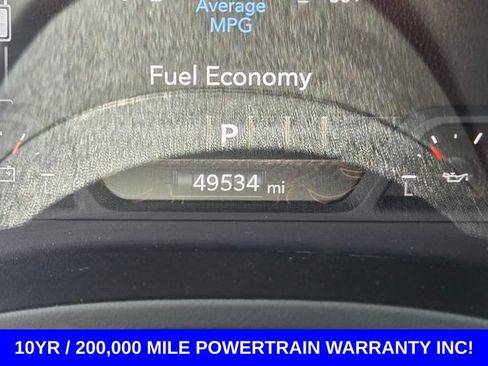 Used 2025 RAM 1500 Laramie AWD/4WD image 26