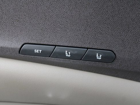 New 2026 Kia Carnival EX FWD image 27