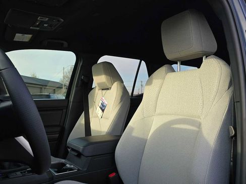 Certified 2025 Toyota 4Runner SR5 image 25