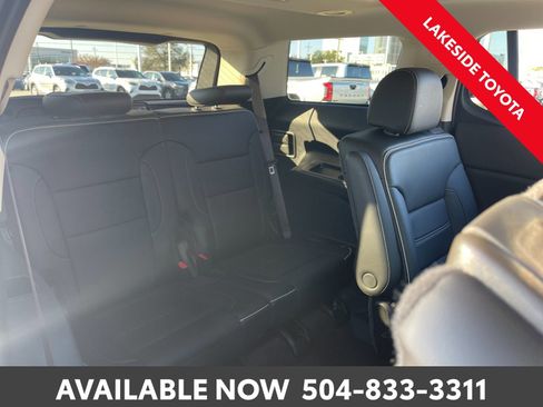 Used 2021 GMC Acadia Denali w/ Denali Technology Package image 21