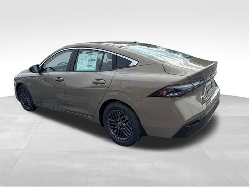 New 2026 Nissan Sentra SV w/ SV Convenience Package FWD image 4