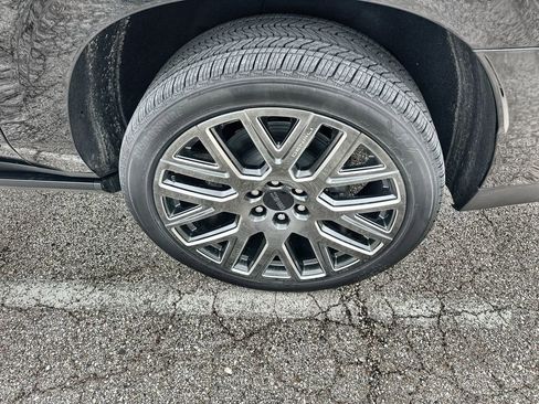 New 2026 GMC Yukon XL Denali Ultimate AWD/4WD image 12