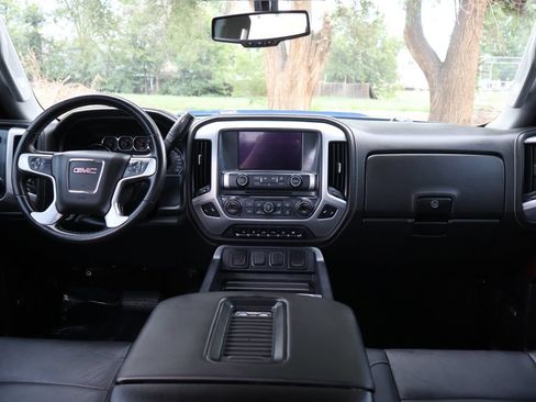 Used 2017 GMC Sierra 2500 SLT w/ Duramax Plus Package AWD/4WD image 16