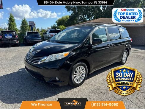 Used 2012 Toyota Sienna XLE FWD image 1