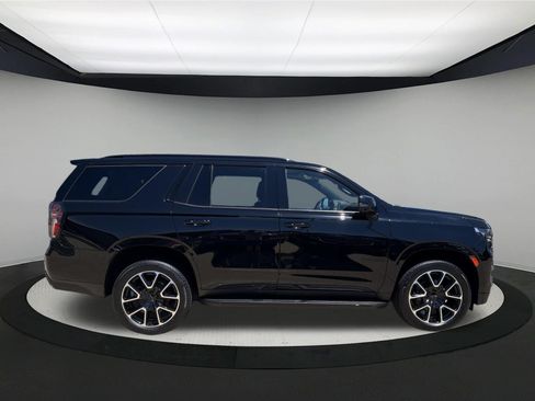 Used 2022 Chevrolet Tahoe RST w/ Luxury Package AWD/4WD image 6