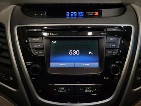 Used 2016 Hyundai Elantra Value Edition FWD image 25