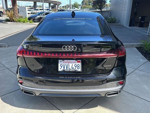 Used 2025 Audi A5 2.0T Premium Plus w/ Premium Plus AWD/4WD image 7