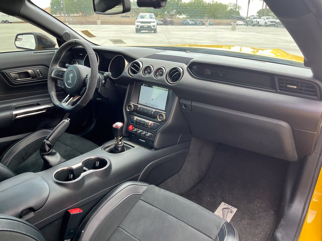Used 2017 Ford Mustang Shelby GT350 RWD image 12