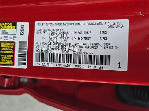 Used 2024 Toyota Tacoma TRD Off-Road AWD/4WD image 36