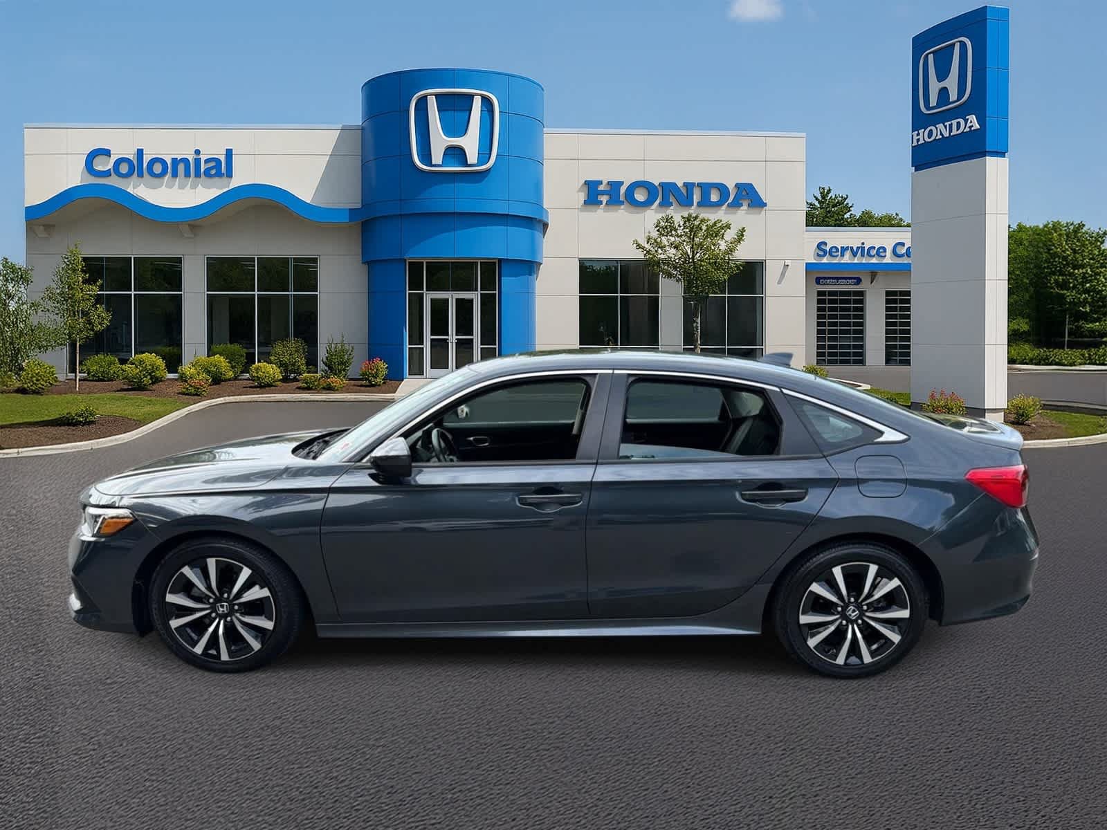 Used 2024 Honda Civic EX image 3