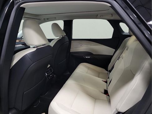 Used 2026 Lexus RX 450h AWD w/ Convenience Package image 9