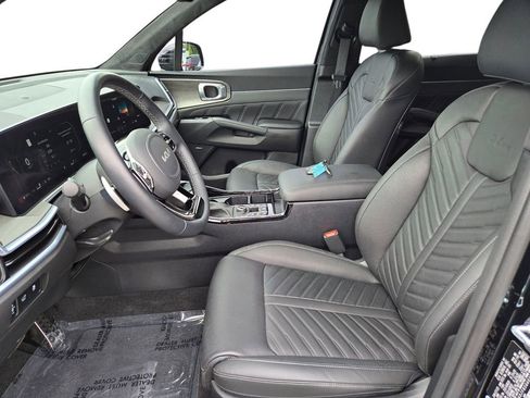 Certified 2025 Kia Sorento SX Prestige AWD/4WD image 18
